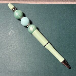 Elegant Green Beaded Pen